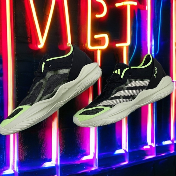 Adizero Select 2.0 Low Basketball Shoes - Picture 3 of 6